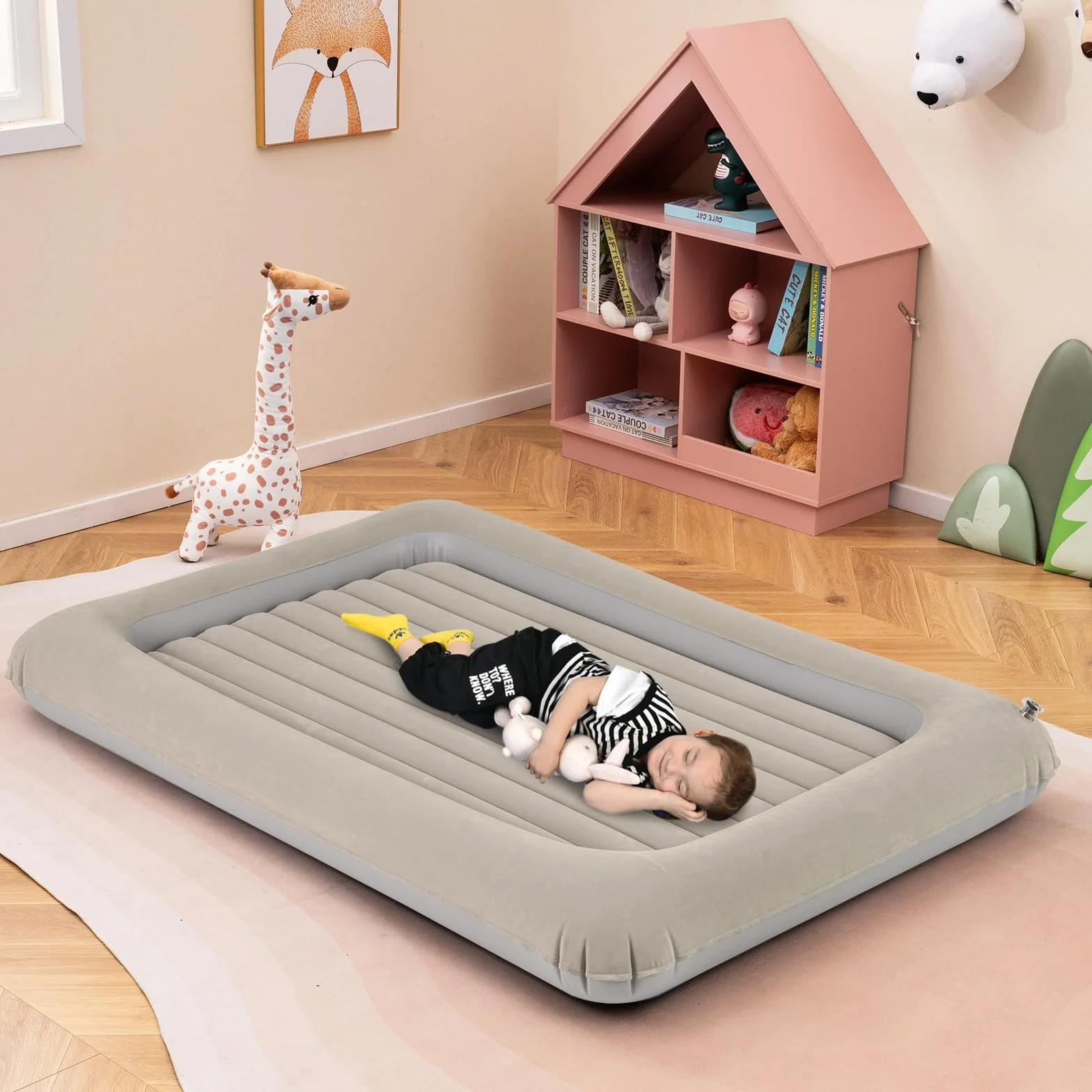 LIFEZEAL Materassino Gonfiabile per Bambini, Materasso Floccato, Lettino, Portabile, Parco di Gioco, Staccabile, con Tasca, Pompa Elettrica, Kit di Riparazione, Max 150 kg, 165x118x20 cm (grigio)