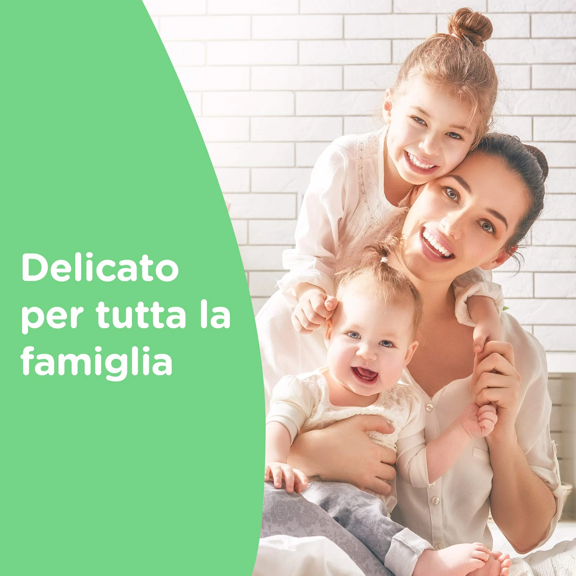 Johnson's Baby, Olio Idratante per bambini e neonati, con Aloe Vera, Senza Coloranti Solfati Ftalati e Alcol, Ideale per Tutta la Famiglia, 500ml