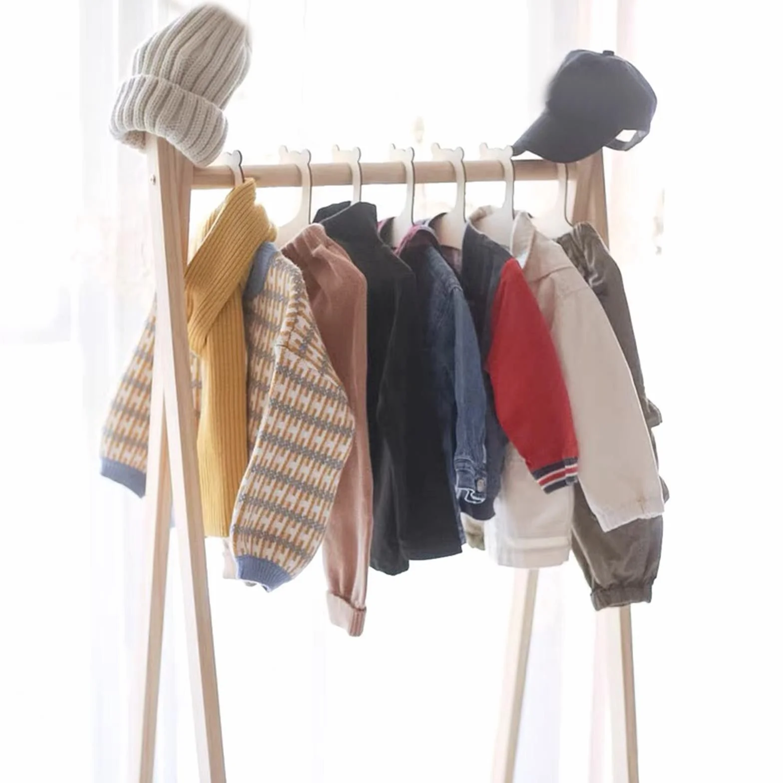 10 Pezzo Appendiabiti per Bambini, Grucce Appendiabiti in Legno per Vestiti da Bambino, Appendini Impilabili, per Unisex Bambino Neonati