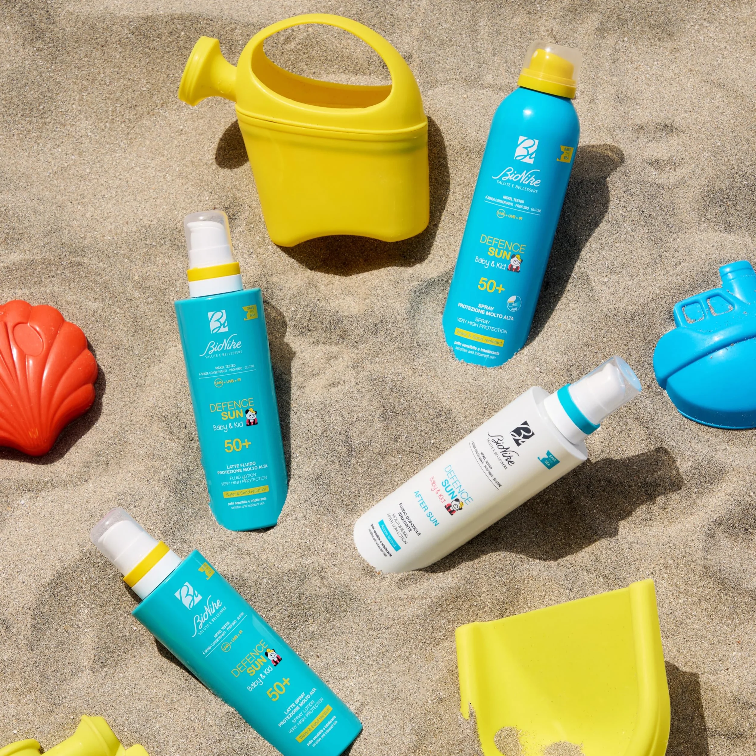 Bionike Defence Sun Baby & Kid - Latte Spray Solare per Bambini, Azione Protettiva e Antiossidante, Effetto Waterproof e Anti-sabbia, Lenisce e Ripara la Pelle, 200 ml